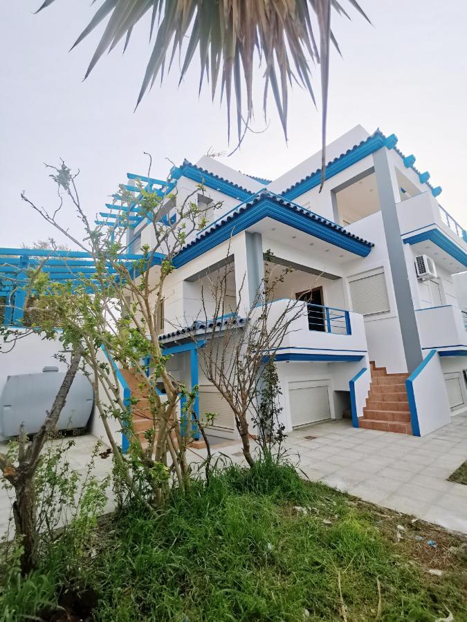 Sicci Villa Near The Airport & Sea 아테네 외부 사진